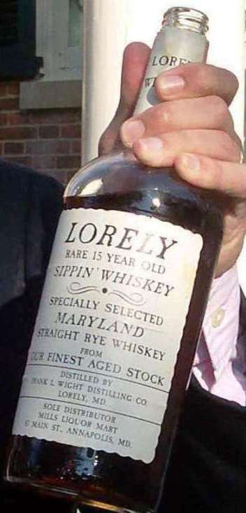 Lorely Front of Bottle.JPG